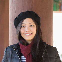 Amy Tan