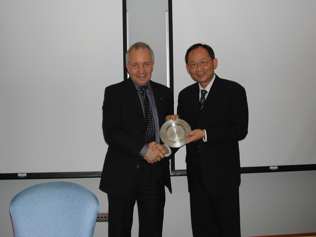 news photo