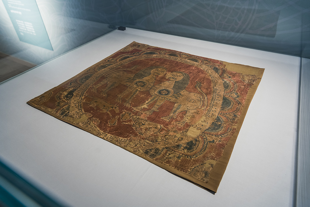 Apassionforsilk_ExPhoto_S7_011.jpg