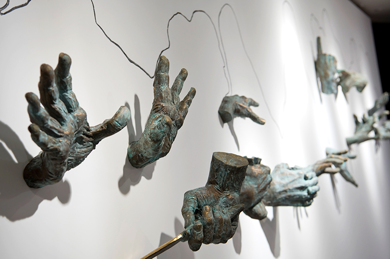 Objects_Leonardo_27_L.jpg