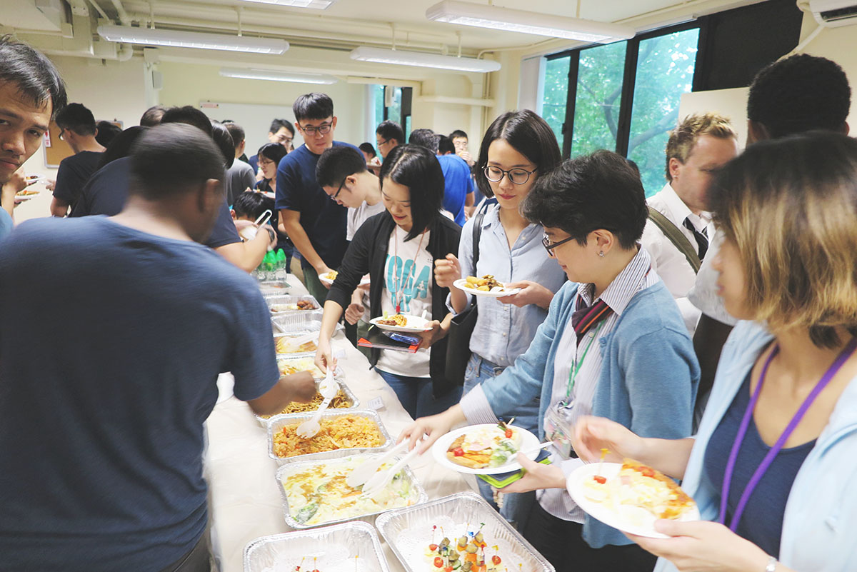 Research students enjoyed the welcome party with their supervisors and faculty.