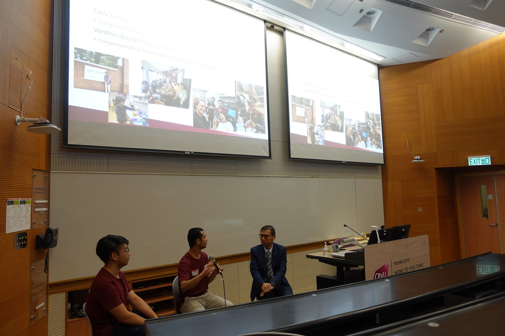 Professor Alex Wong (right), CSCI’s Associate Dean (Outreach and Internationalisation) invited Mr. Eddy Cheng (left) and Mr. Vardhan Basnet (middle) to share their fruitful exchange experience in the USA.