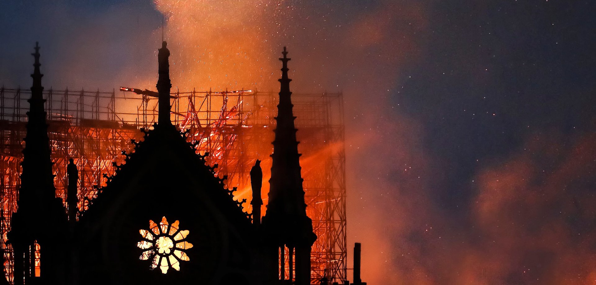 Notre-Dame We Banner