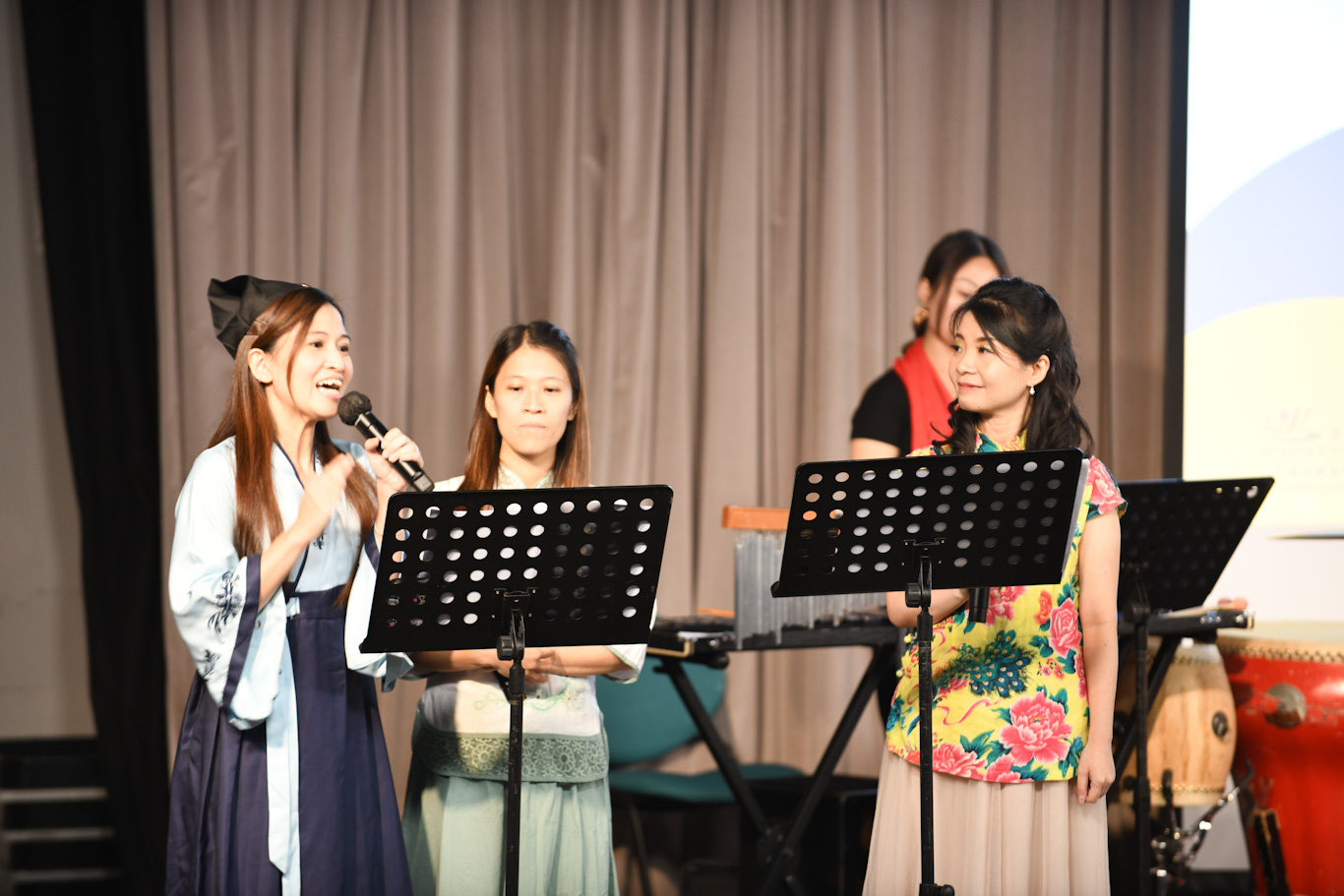Lecture and Concert: Lingnan Childhood Memories