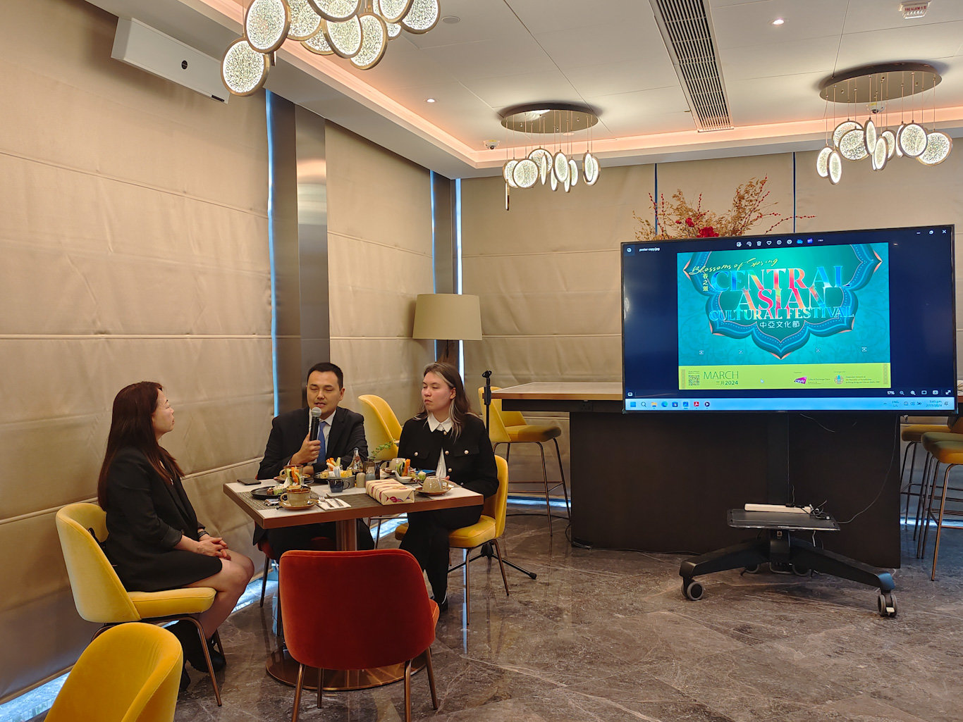 Connecting to the World Cultural Talk: Dialogue with Consul General of Kazakhstan