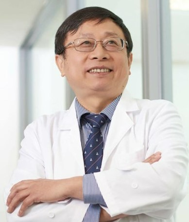 Professor Huang Yu