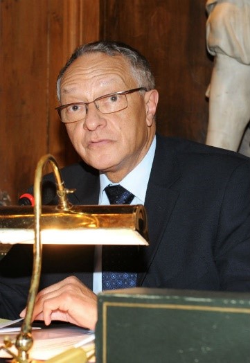 Professor Jean Salen?on