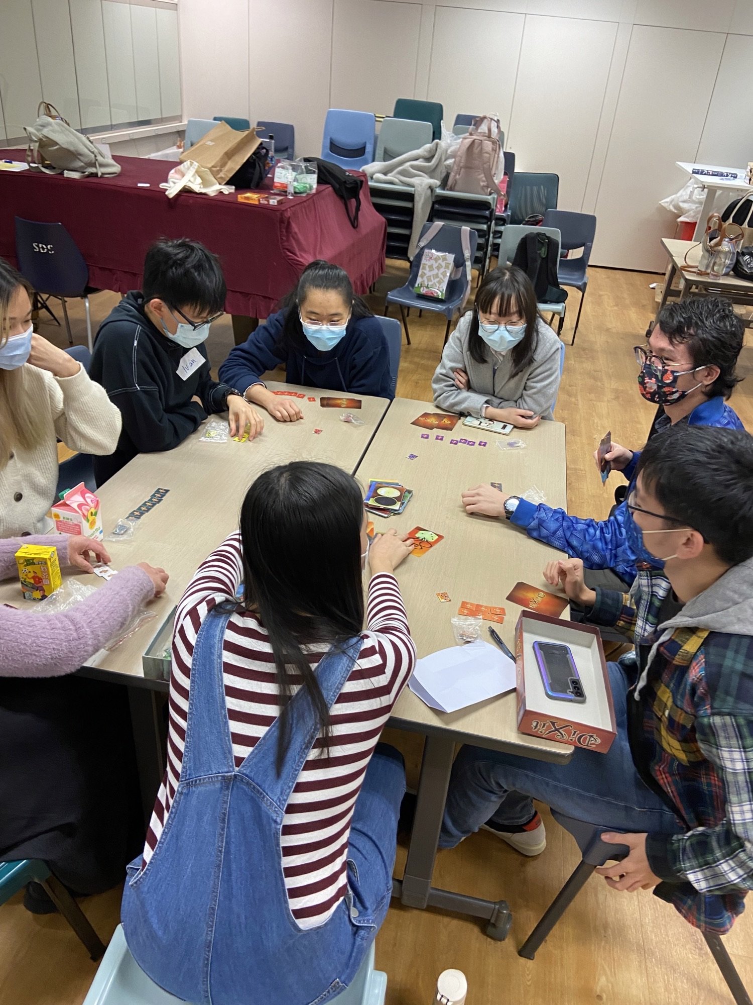 桌上遊戲。