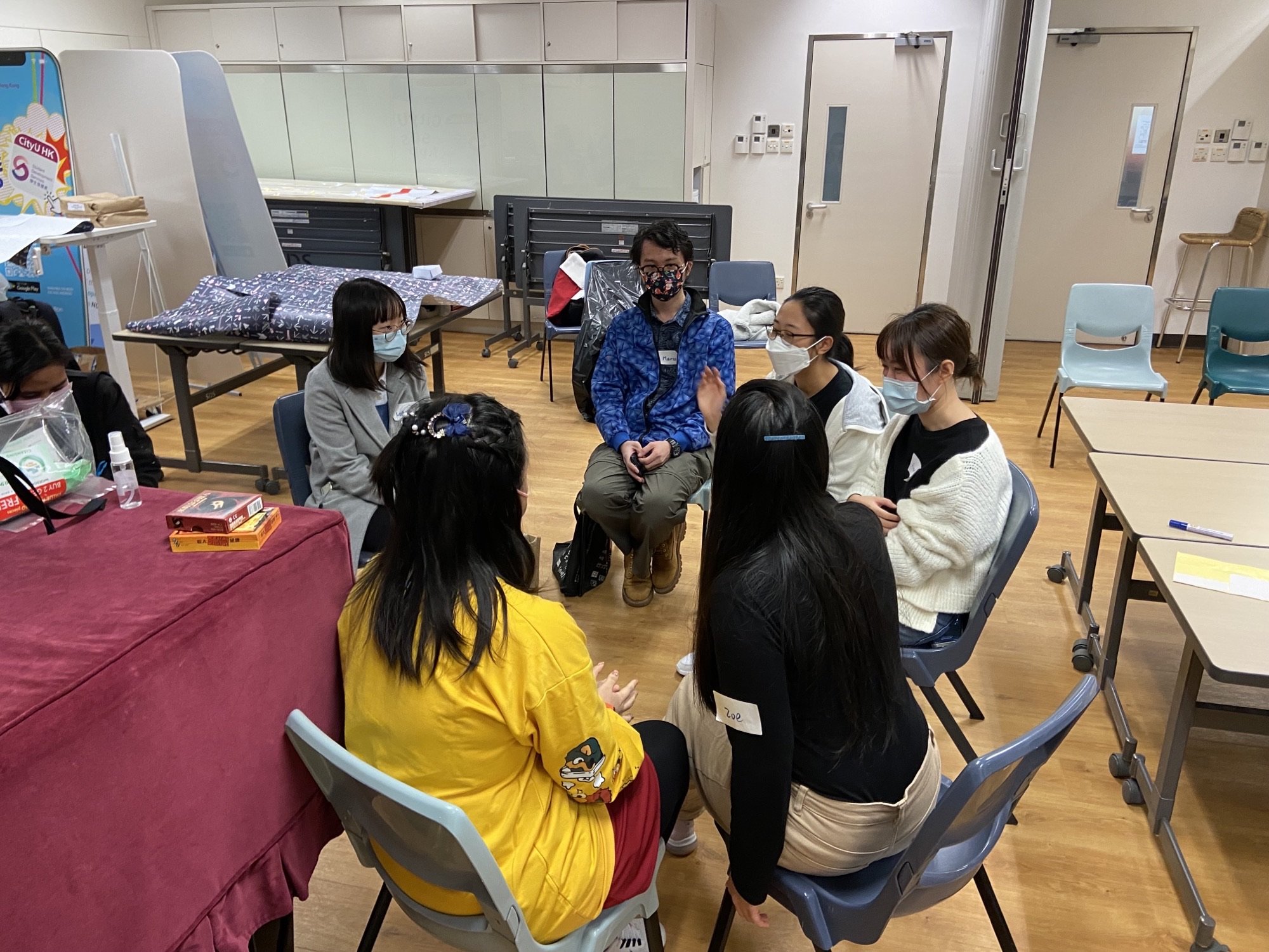 破冰遊戲。