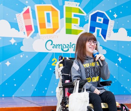 Overcoming the psychological hurdle of rejection, a student with cerebral palsy takes the path to university.