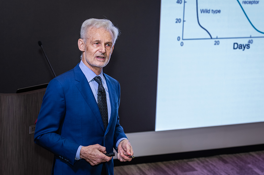 Professor Bruce Ransom