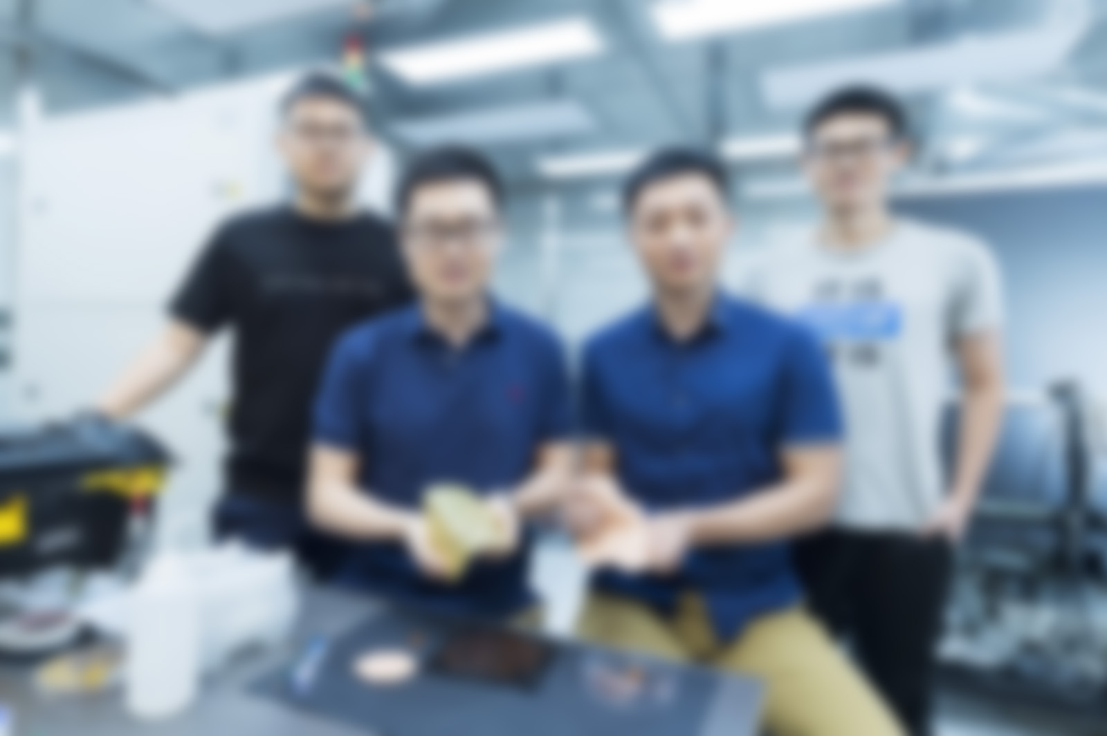 ‘Electronic skin for haptic interfaces’ – light, tight and battery-free