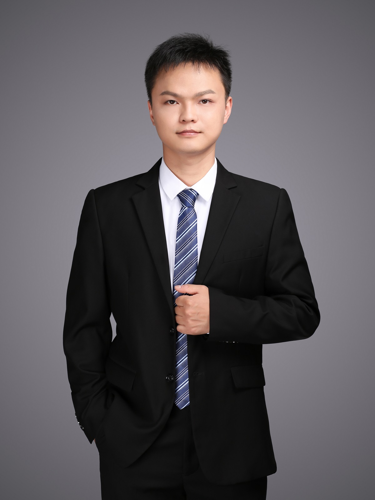 Dr Yang Tao