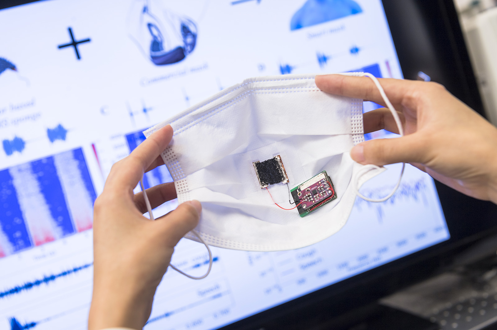 CityU’s smart mask will help improve personal and public health.