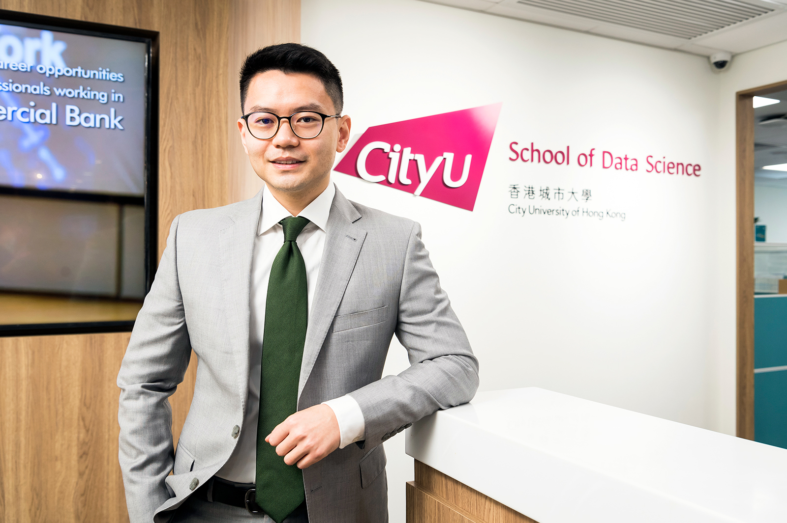 Dr Xiao Qiao