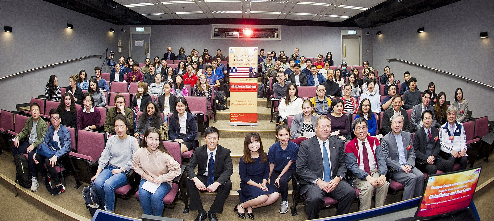 Inaugural dialogue with consuls general
