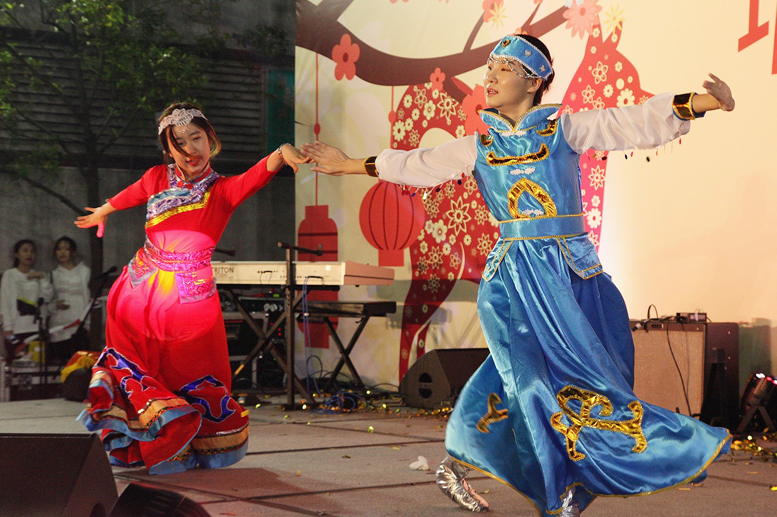 Local and international students celebrate spring season 