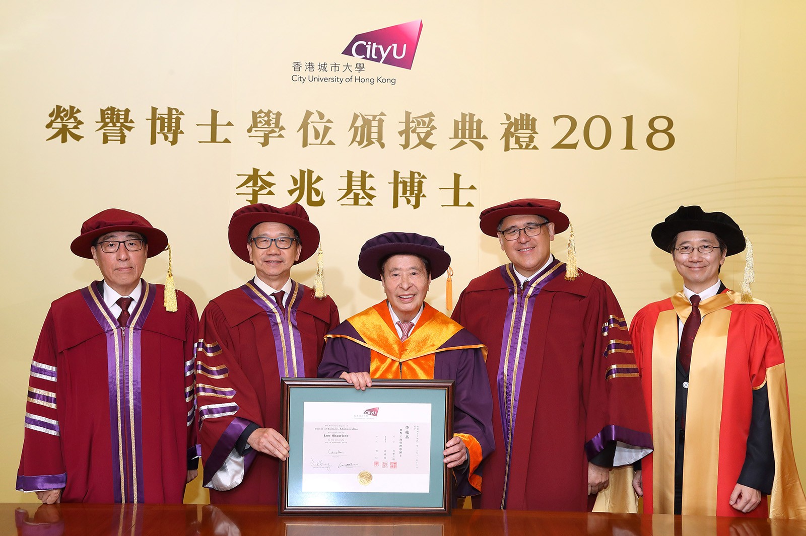 Dr Lee