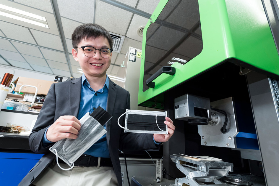 Graphene face masks that battle bacteria 