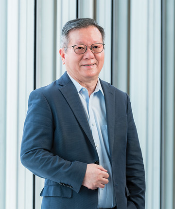 Dr Warren Ma Kai-yum