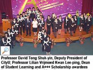 071024_scholarship_1.jpg Thumbnail