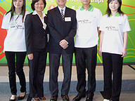 081014_SDS_SCOLARSHIP_1.jpg Thumbnail