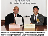 091022-1_signing.jpg Thumbnail