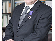 101022_Gregory.jpg Thumbnail