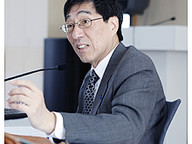 110509-1_KuoTalk.jpg Thumbnail
