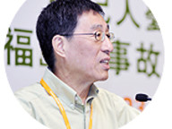 110725-4_bookfairTalk.jpg Thumbnail