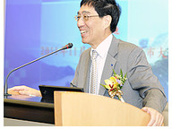 111107-1_xu.jpg Thumbnail