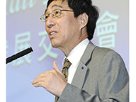 111209_TownHall-1.jpg Thumbnail