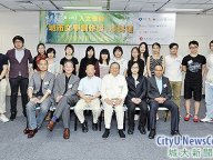 130515-1_CLit.jpg Thumbnail