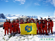 131224_antarctica-1.jpg Thumbnail