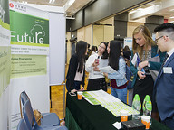 170427-1_career.jpg Thumbnail