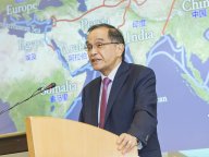 170726-1_DL.jpg Thumbnail