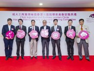 180615-1_leaderscircle.jpg Thumbnail