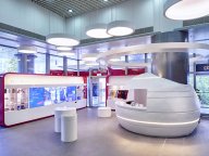 180822-4_visitorcentre.jpg Thumbnail