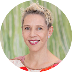 Dr. Zoe Lenard