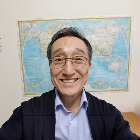 Professor Hee-Sup Shin